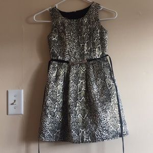 Girls dress